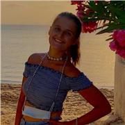 Estudiante universitario se ofrece a dar clases